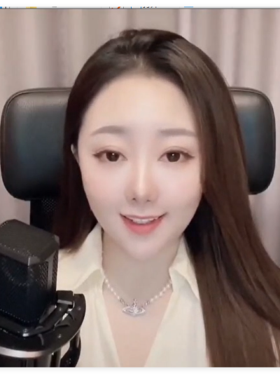 王钰婷--二胡演奏封面